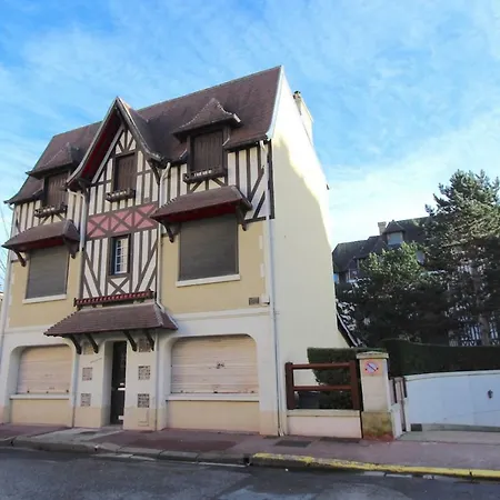 Le Royal Appartement Deauville Buitenkant foto